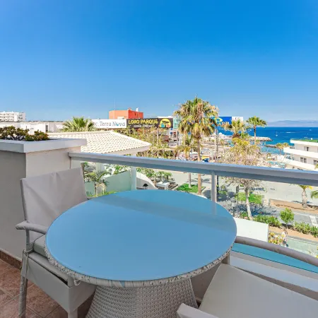 Flamingo Suites Boutique Hotel