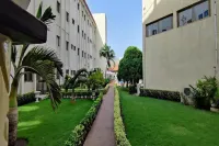 Hotel le Pelican Отели в г. 