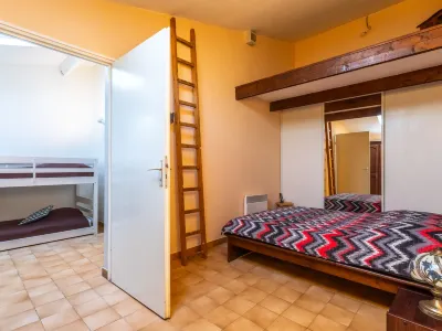Les Mimosanes Hotels near Plage de Cabasson
