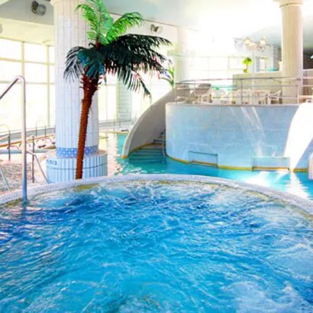 Kamenoi Hotel Aso Park Resort