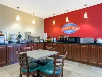 Spark by Hilton Evansville East, IN - breakfast
