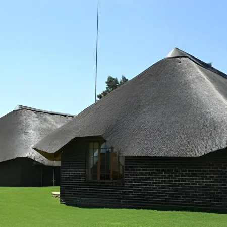 African Flair Country Lodge