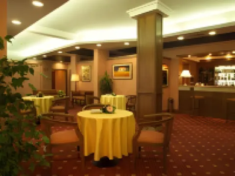 Hotel Palace 2000 Hotéis em Pomezia