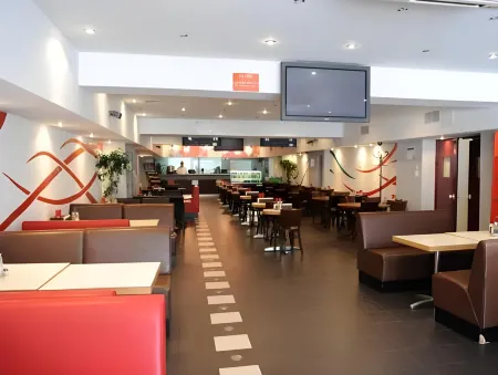 Hotel Rina Cerbul Отели в г. Valea Doftanei