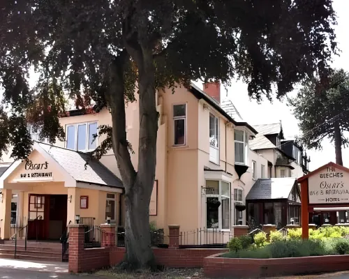 The Beeches Hotel Exterior Photos