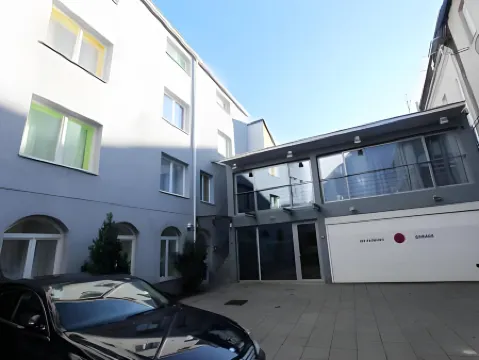 Whole Wide World Hostel