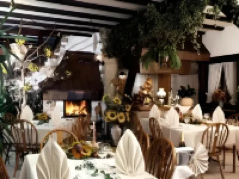 Hotel Donaublick Hotels in Scheer