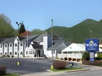 Quality Inn & Suites Maggie Valley - Cherokee Area Hotels in Maggie Valley