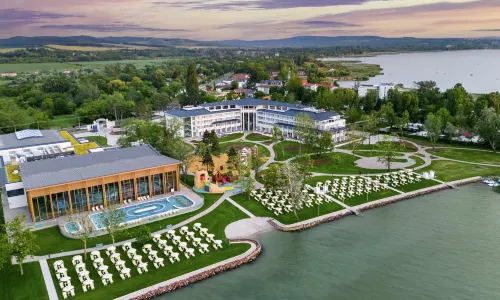 뫼벤픽 발라랜드 리조트 레이크 발라톤