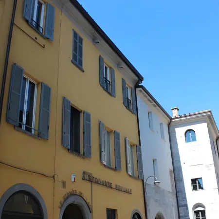 Le Stanze del Lago Apartments