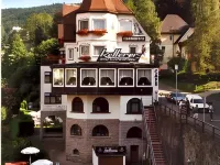 Hotel-Restaurant Konditorei-Café Ketterer am Kurgarten Hotels in Schönwald im Schwarzwald