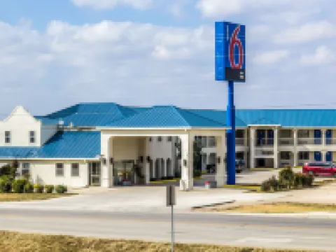 Motel 6 Seguin, TX Hotels in Seguin