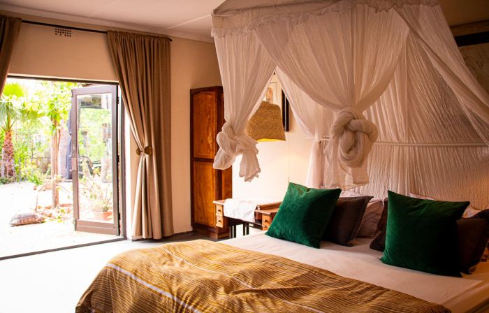 Ebonymoon Guest House