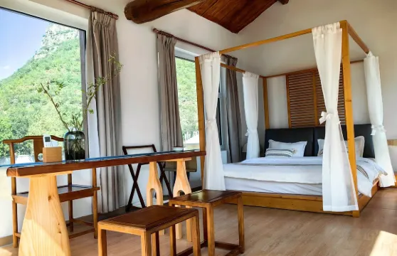 東坪度假山莊特色民宿（後東線分店）