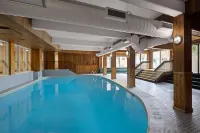 Travelodge by Wyndham Thunder Bay - Pools