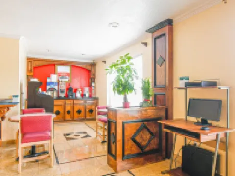 Scottish Inns & Suites Shenandoah Woodlands Mall Hotels in Shenandoah