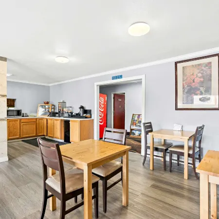 Red Lion Inn & Suites Yakima