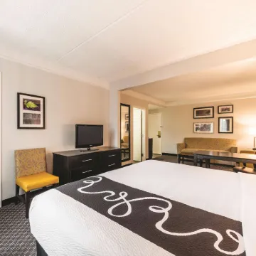 La Quinta Inn & Suites by Wyndham San Antonio Downtown Hotels near San Fernando Cathedral