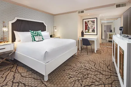 Carlyle Inn