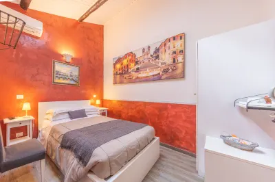 Small Double Room in History House Các khách sạn ở 