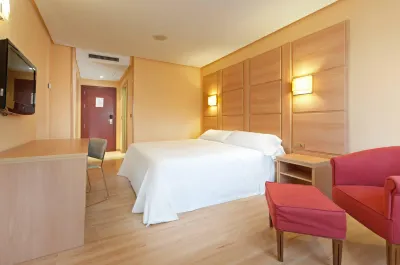 Hotel Puertollano Hotels near Paseo de San Gregorio