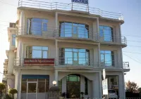 Goroomgo Hotel Dolphin Dalhousie 뮤니시펄 커미티 도서관 주변 호텔