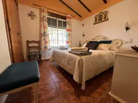 One Bedroom Cortijo with Pool - Ideal for a Relaxing Getaway