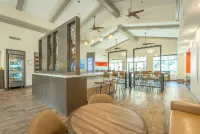 Holiday Inn & Suites Peachtree City Hotels in Fayette County
