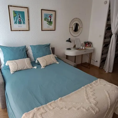 Studio Avec Balcon Et Parking En Centre-Ville Отели в г. Шоле