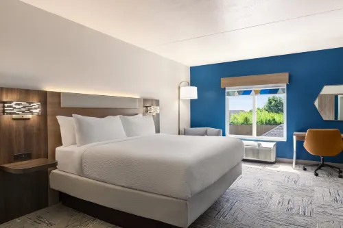 Holiday Inn Express & Suites Tuscaloosa-University