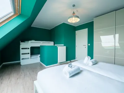 Parklane Hotels in 