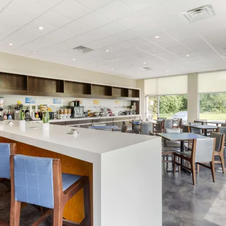 GLo Best Western DeSoto Dallas