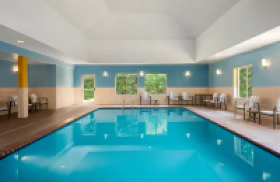 Holiday Inn Express & Suites FREDERICKSBURG by IHG