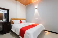 RedDoorz at Rose House Simpang Pemda Medan Selayan Hotel dekat Indomaret Simpang Selayang