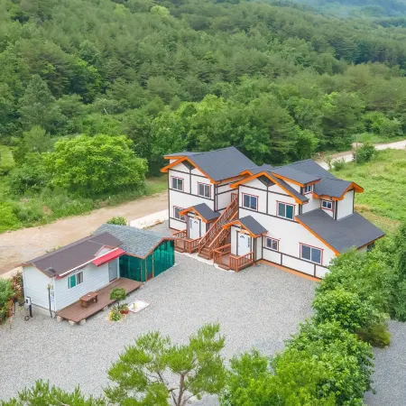 Samcheok Elroi Pension