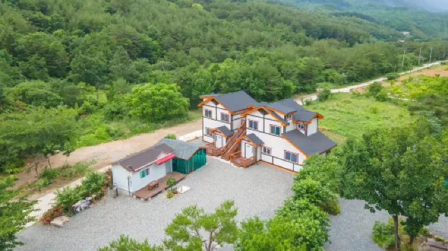 แซมชอก เอลรอย เพนชั่น