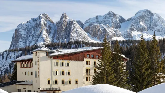 B&B Hotel Passo Tre Croci Cortina