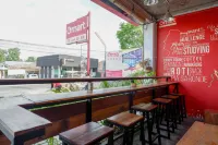 RedDoorz Syariah Near Universitas Negeri Gorontalo 2 Hotels in South Kota