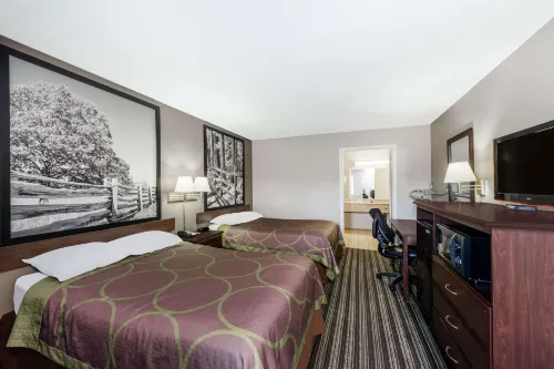 Super 8 by Wyndham Chattanooga Ooltewah Hotel di Collegedale