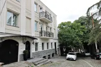 City Inn Tbilisi Hotel in zona Shota Rustaveli Statue