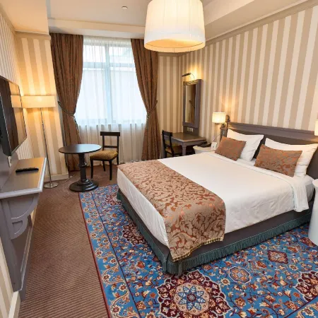 Отель Mercure Арбат Москва Отели рядом с достопримечательностью «ул. Арбат»