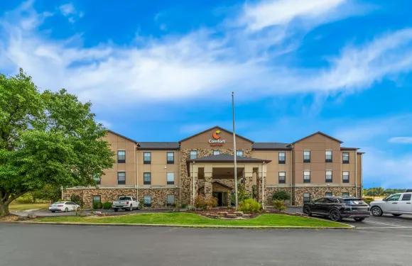 萬塞訥舒適套房酒店