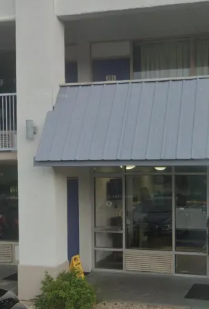 Econo Lodge Отели в г. Грант