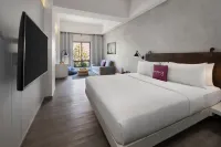 Moxy Bandung
