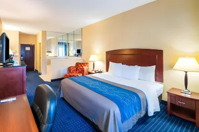 Comfort Inn & Suites