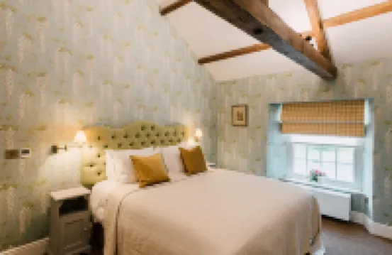 米爾班克阿姆斯酒店