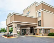 Comfort Inn Bourbonnais Near I-57 Hotels near LensCrafters