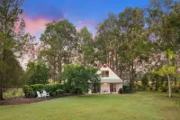 Bracken Ridge Vineyard - The Kingston - Villa 3 فنادق في Belford