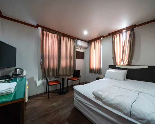Sichuan Amiga Hotels in Sacheon
