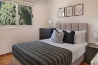 Phaedrus Living Evergreen City Flat Hotels near GSP Stadium